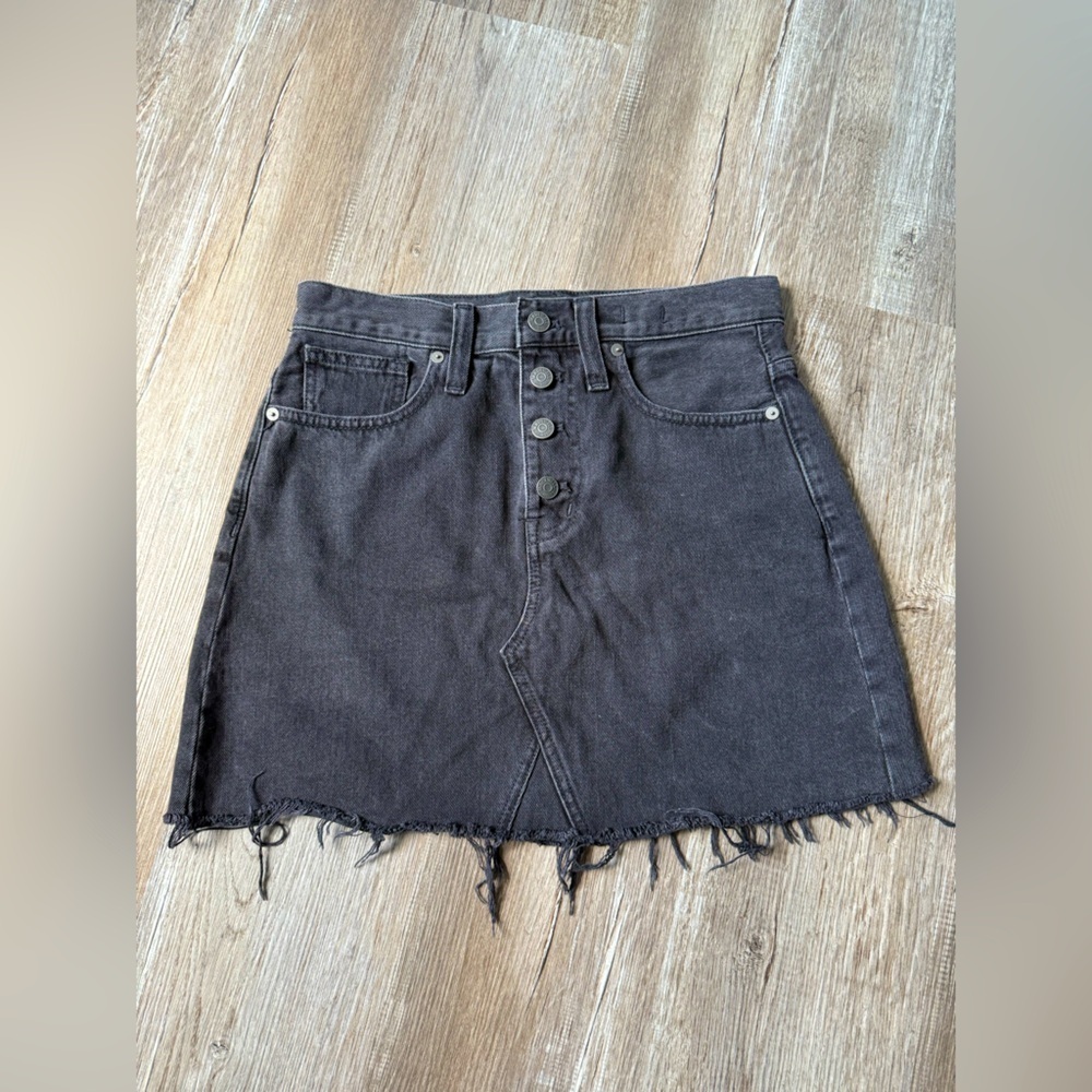Madewell Rigid Denim Skirt Mini Skirt Festival Whimsical Goth Black Gray Size 26